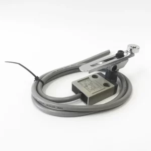 OMRON D4C-1521 限位開關（歐姆龍）